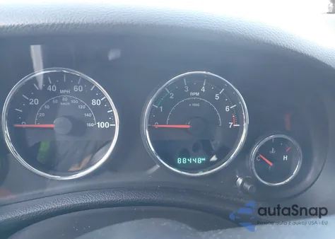 2015 Jeep Wrangler Unlimited Sport z USA, uszkodzony, nr VIN 1C4BJWDG1FL577840